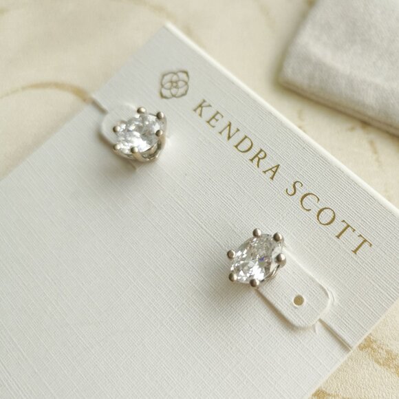 Kendra Scott Cailin Silver White Crystal Stud Earrings 🎉 - Picture 2 of 4